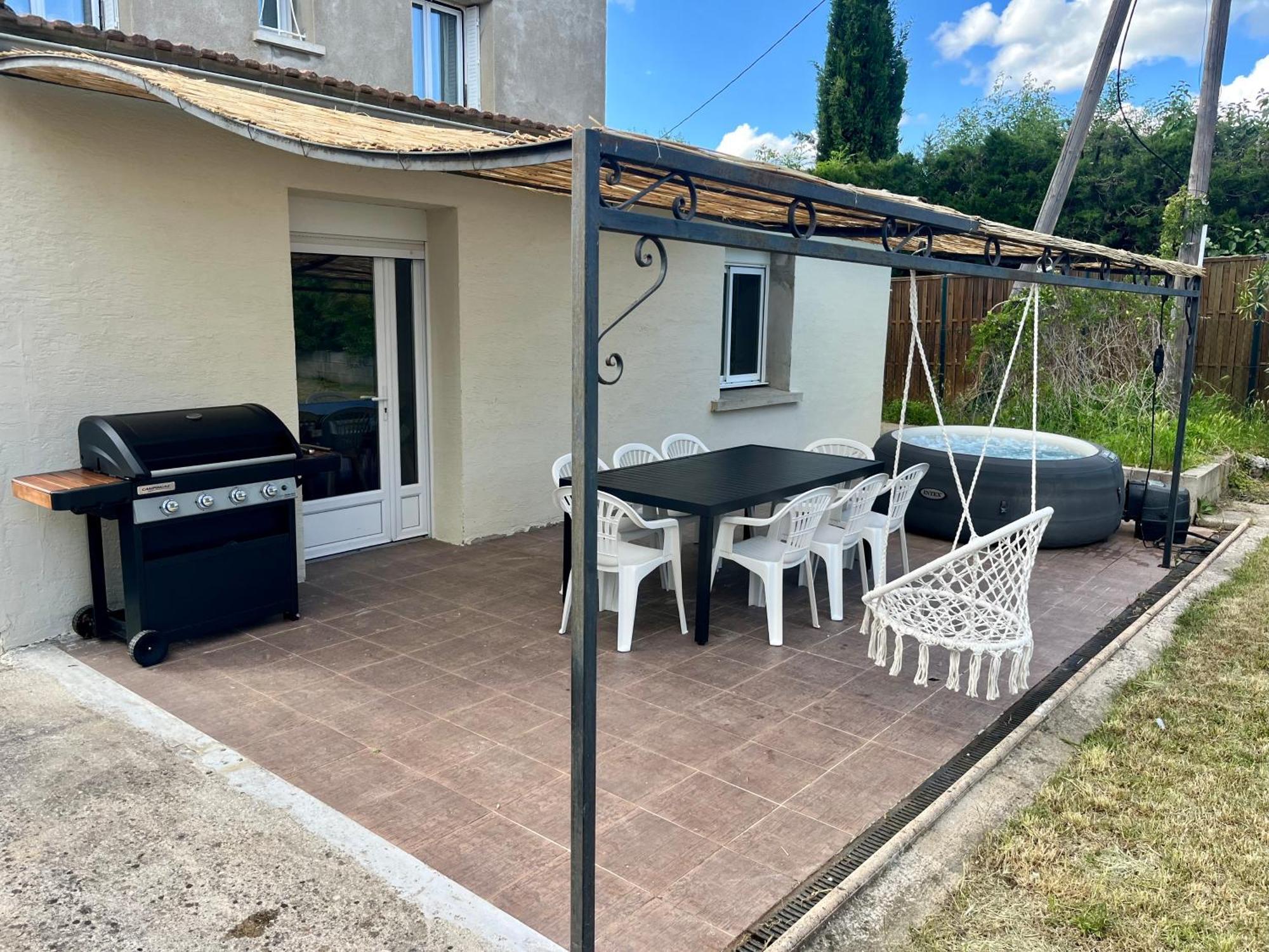 Sky Housse Villa Ales Exterior photo